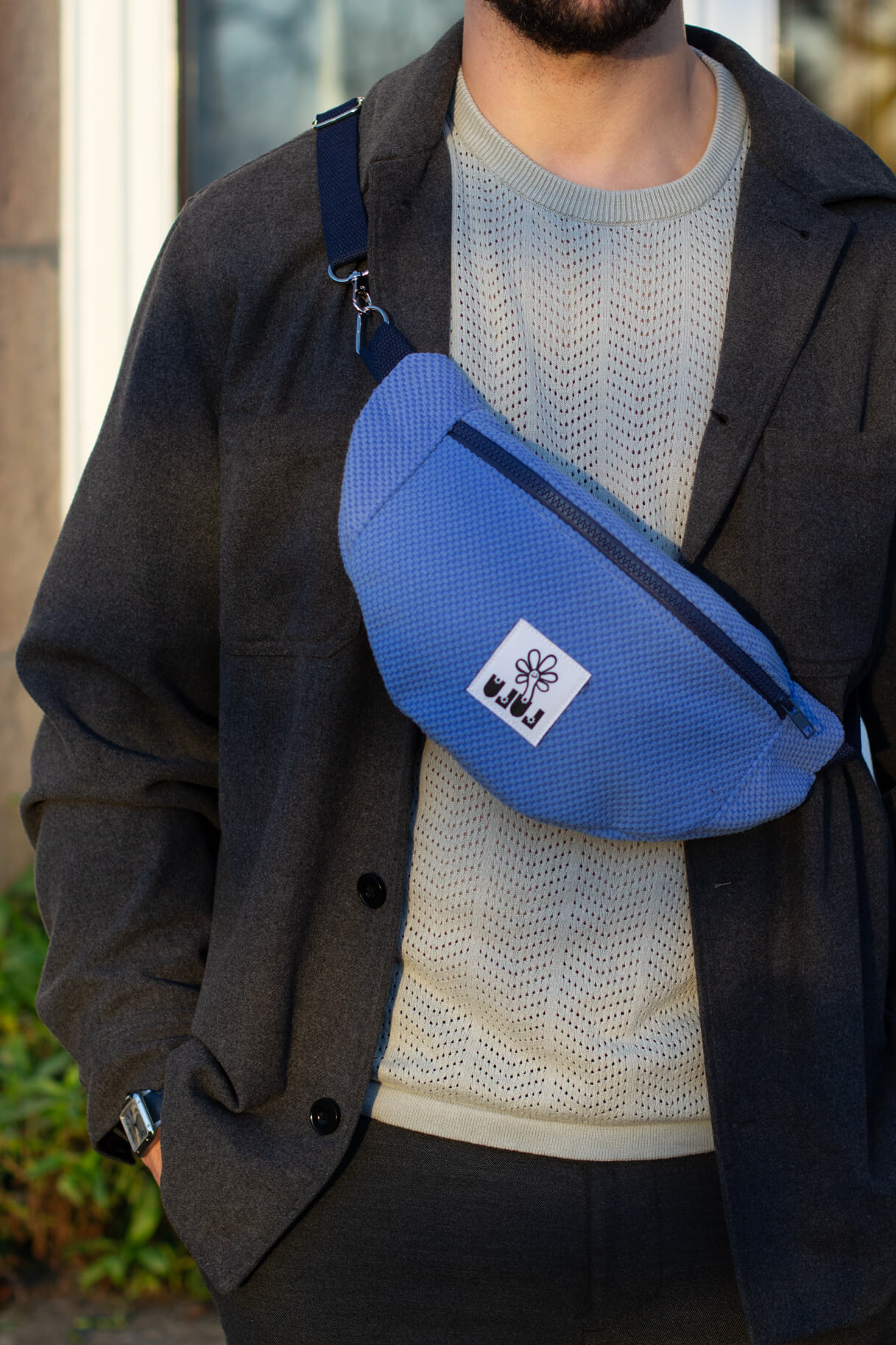 Banane basique bleue texturée
