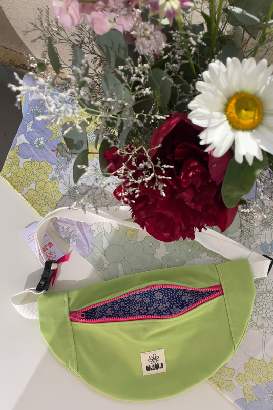 Sac banane basique vert anis
