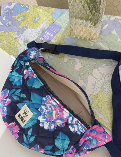 Sac banane basique matelassé floral