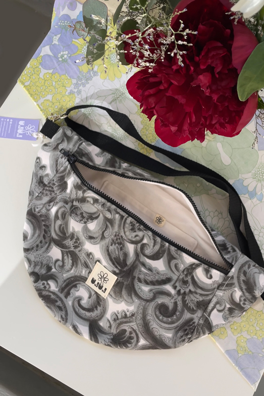 Grand sac banane géométrique gris