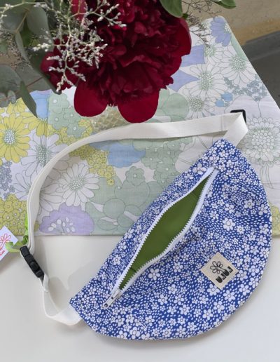 Sac banane basique fleurs