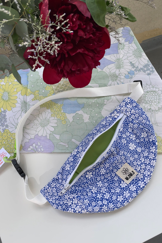 Sac banane basique fleurs