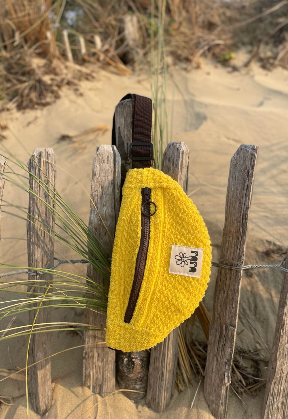 La baby banane retour de plage jaune