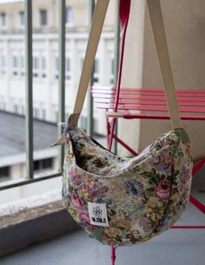 Sac croissant tapisserie