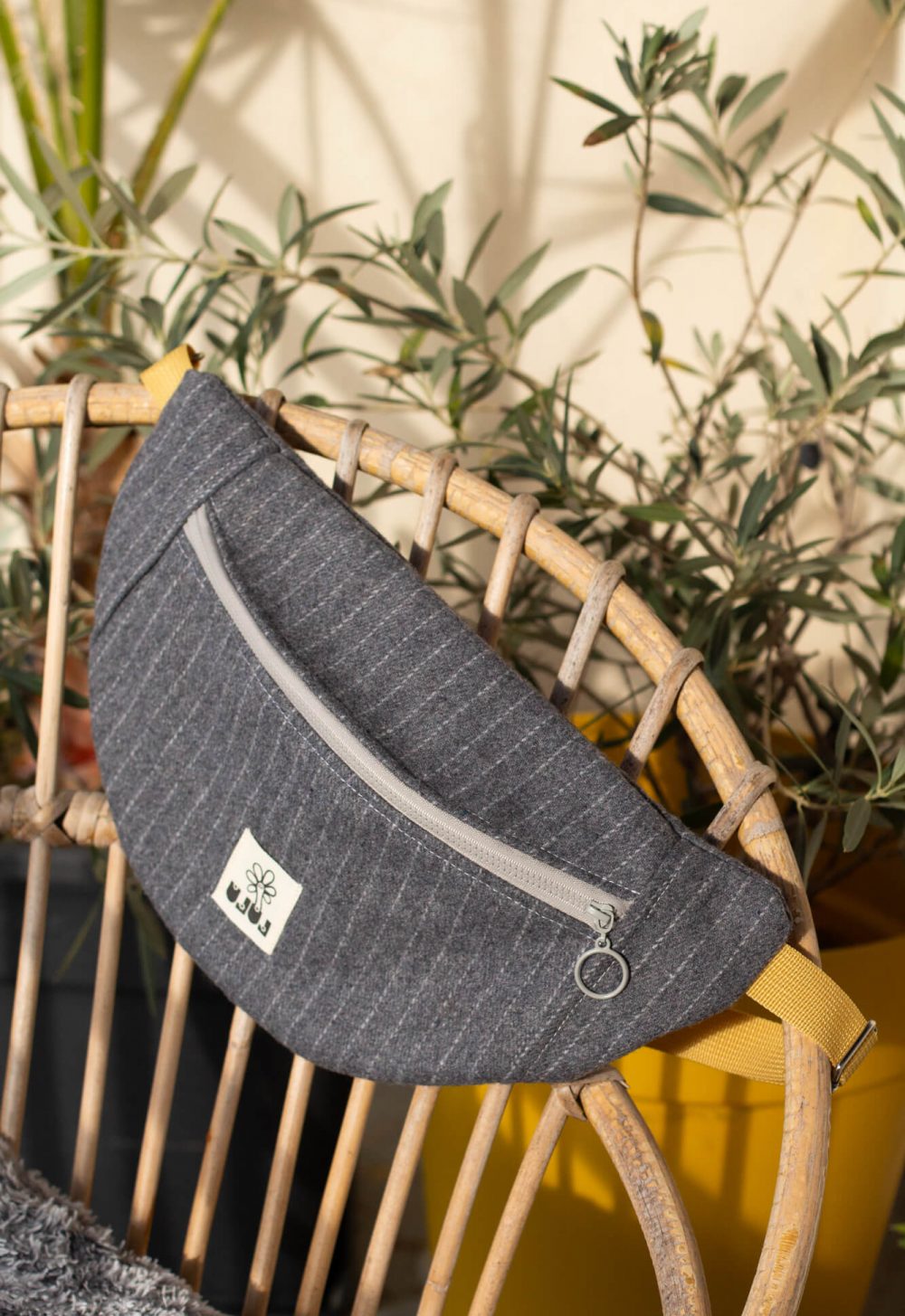 La banane rayée grise