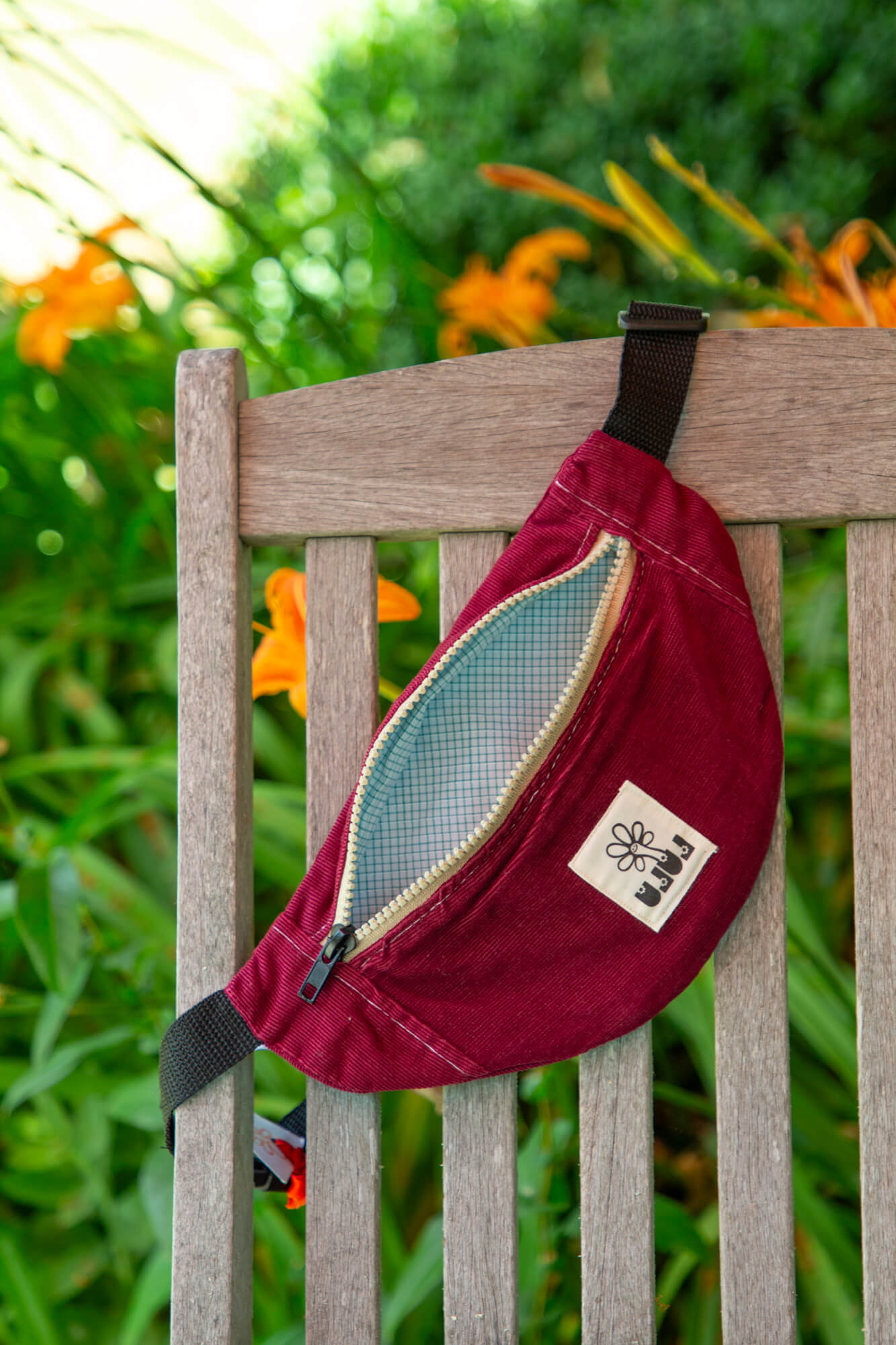 La baby banane velours bordeaux – Image 2
