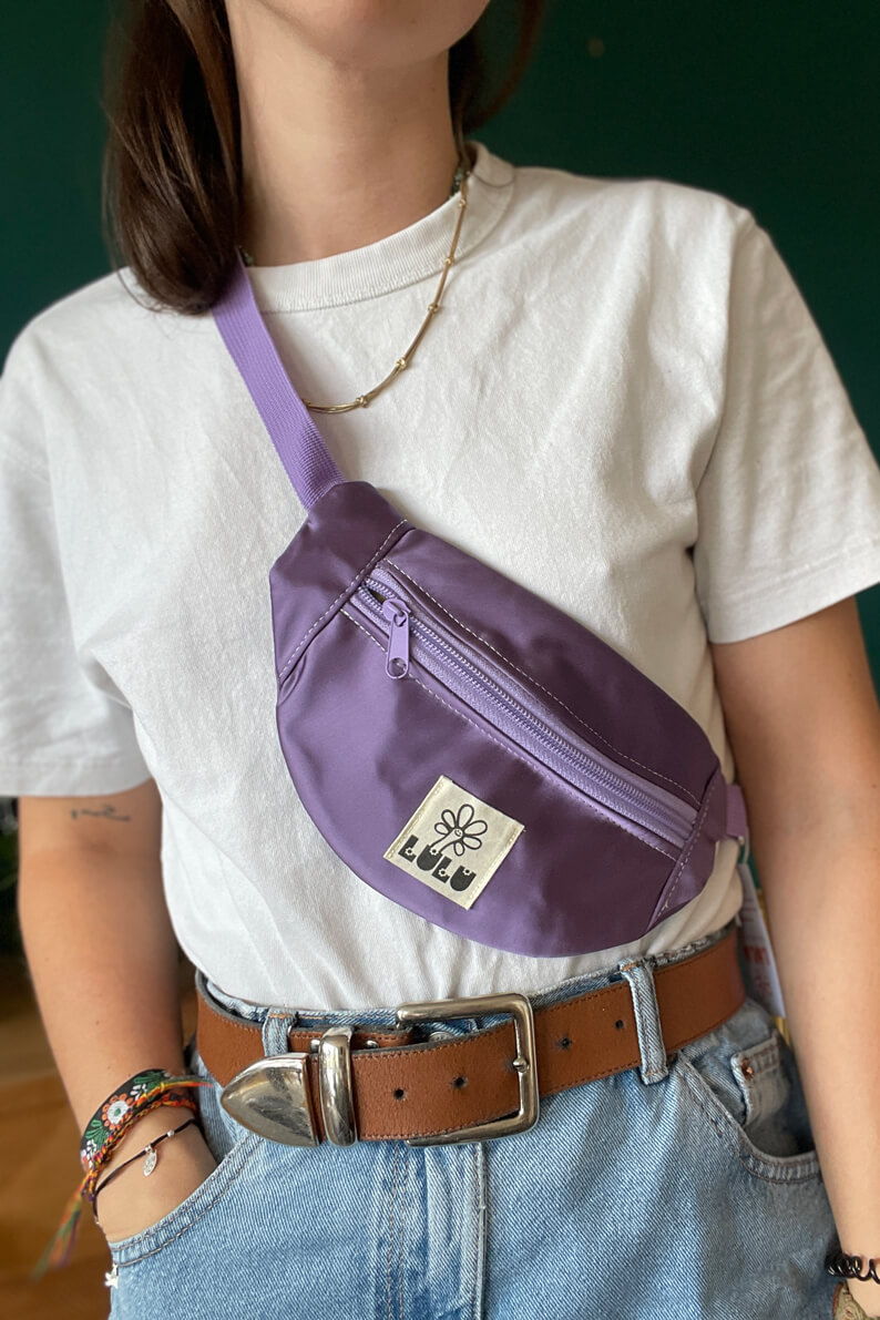 La baby banane satin violet